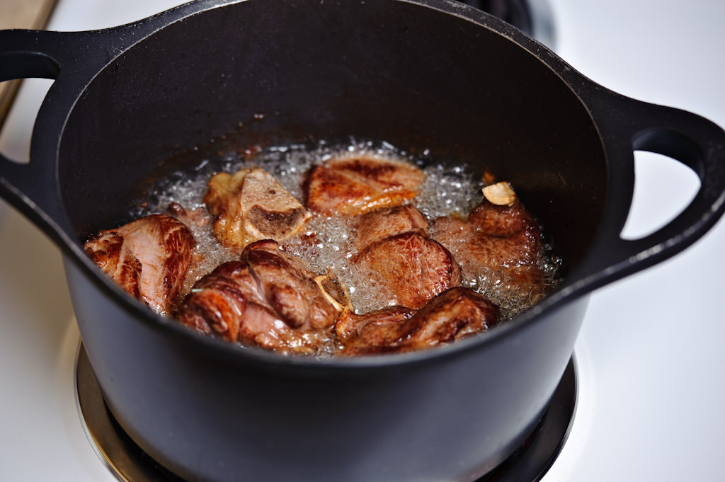 Перловка с мясом в казане на плите рецепт пошагово с фото из свинины