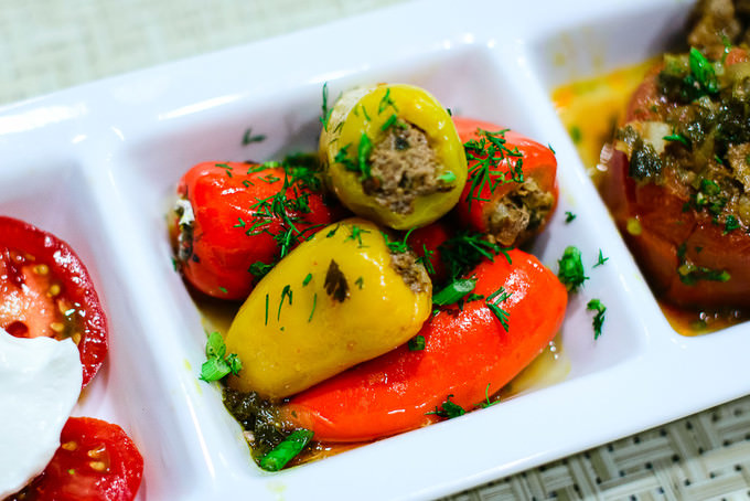 Stuffed Pepper with Ground Beef and Rice Recipe