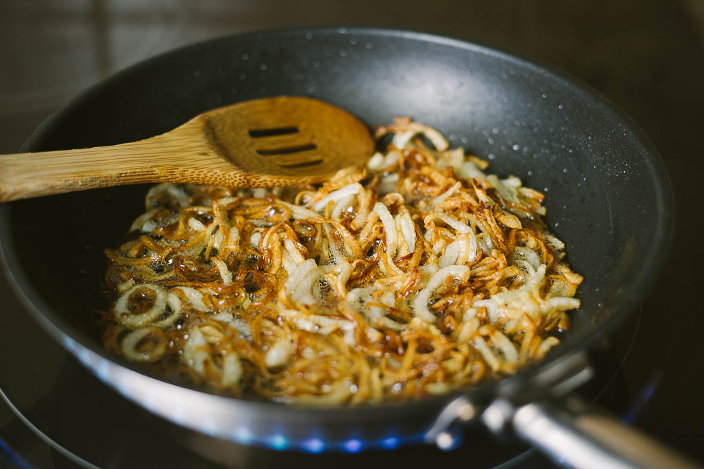 How To Caramelize Onions
